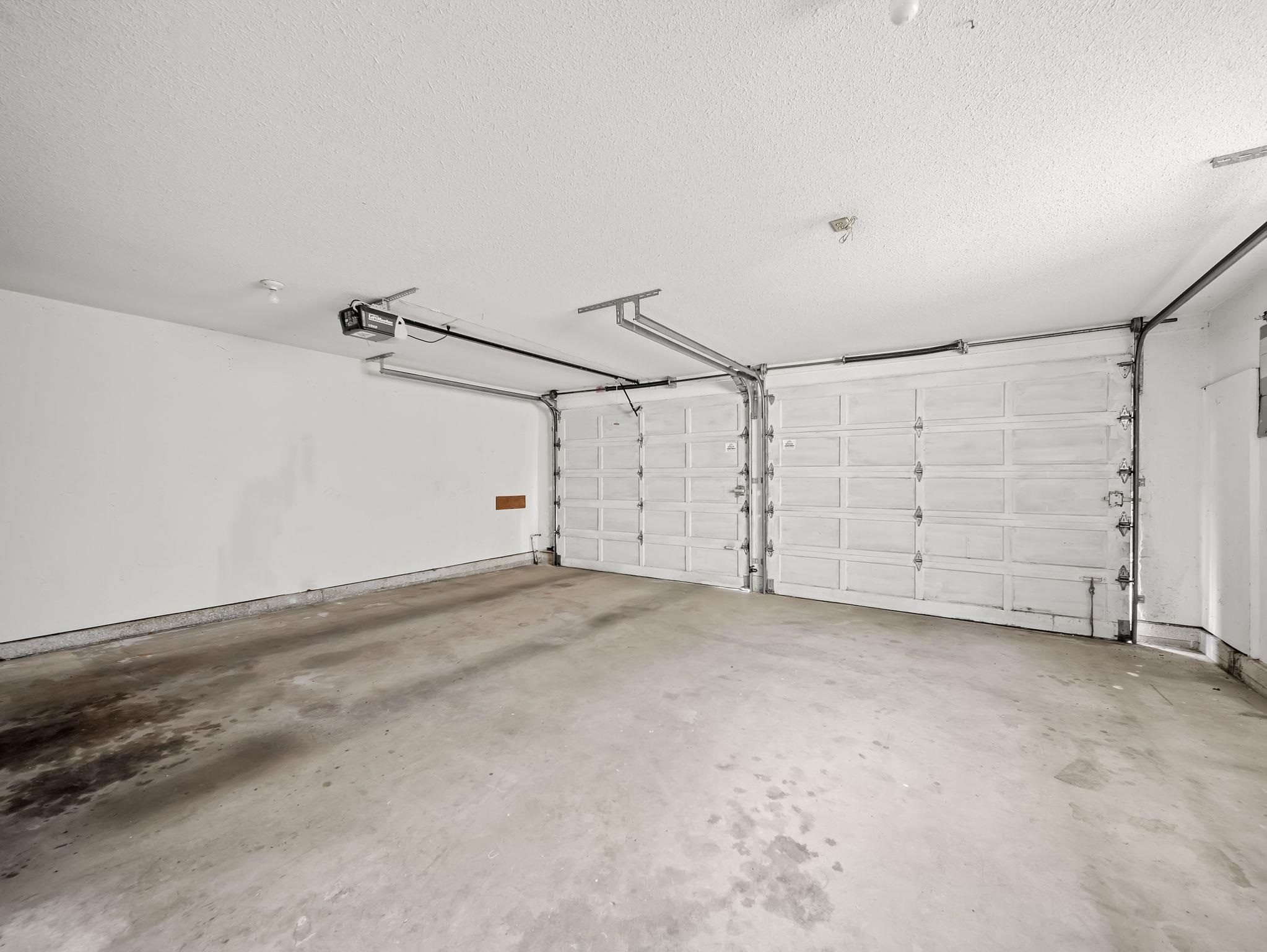 4237 CANDLEWOOD DRIVE