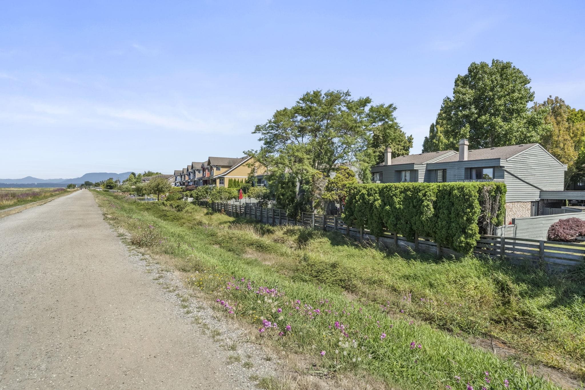 171 3031 WILLIAMS ROAD