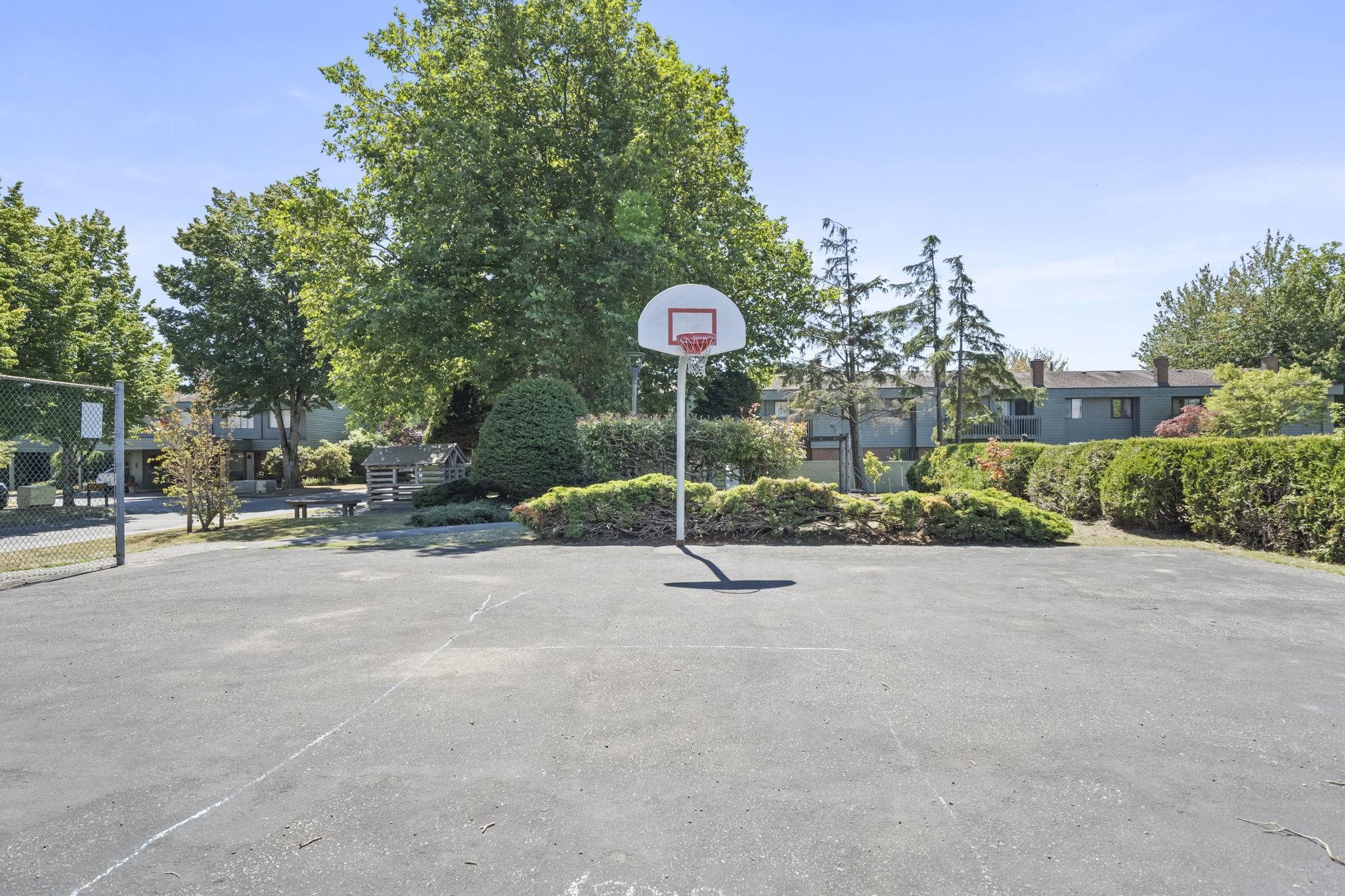 171 3031 WILLIAMS ROAD