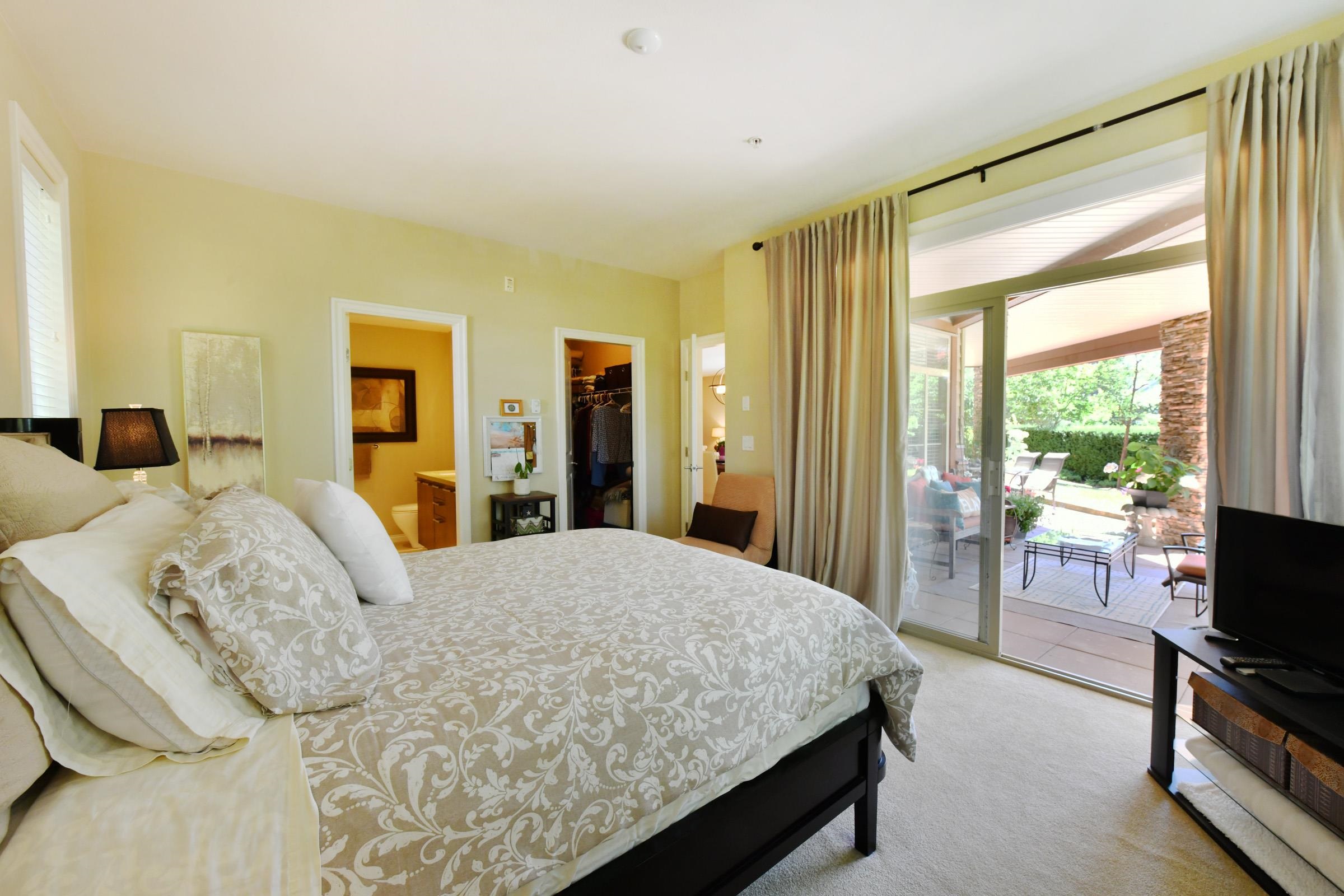 108 3355 ROSEMARY HEIGHTS DRIVE