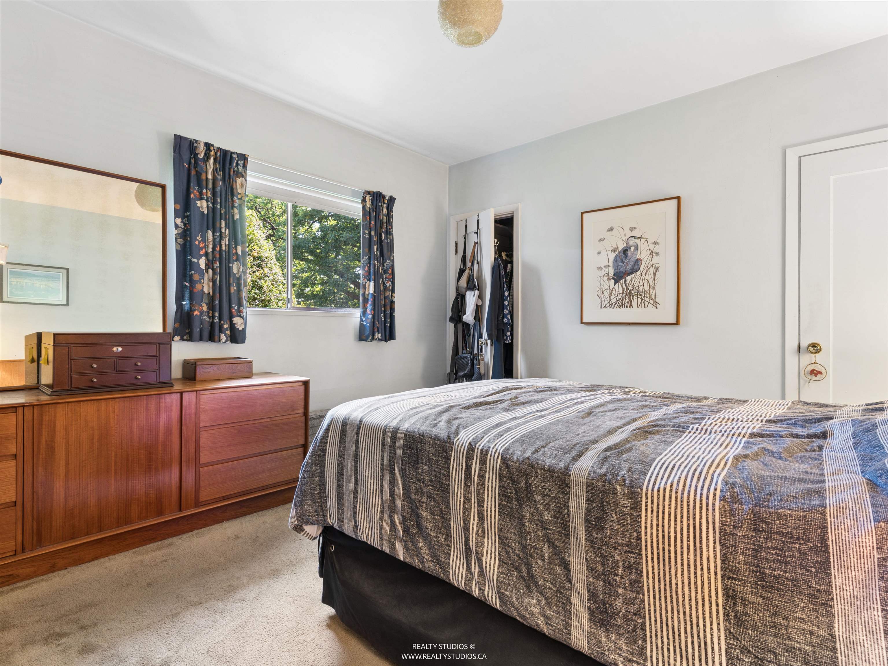 461 W 18TH AVENUE