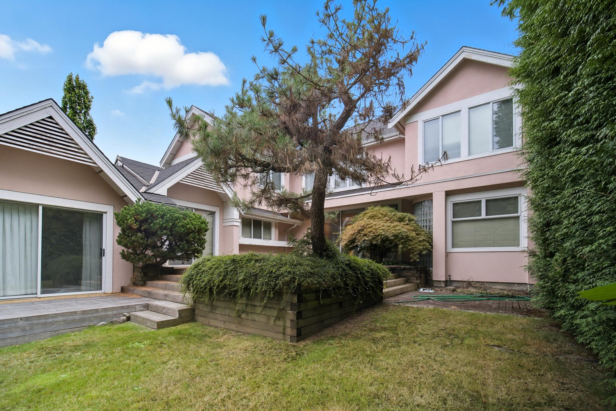6189 ANGUS DRIVE