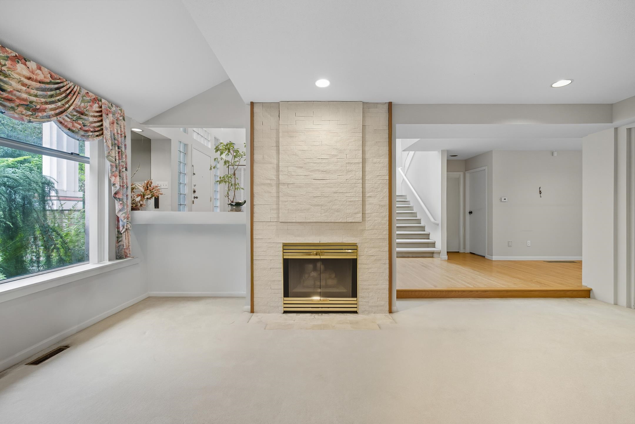 6189 ANGUS DRIVE