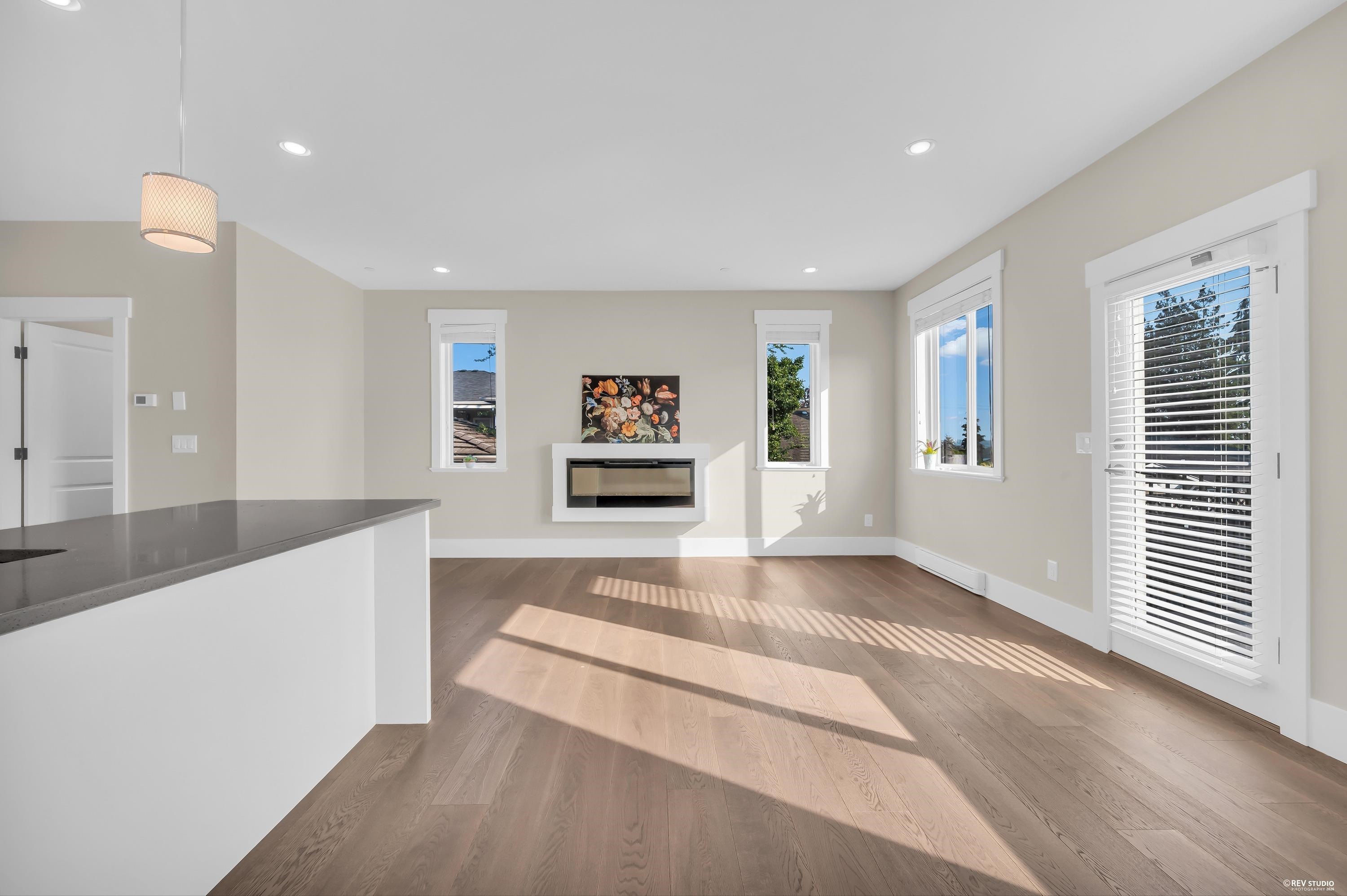 610 THIRTEENTH STREET