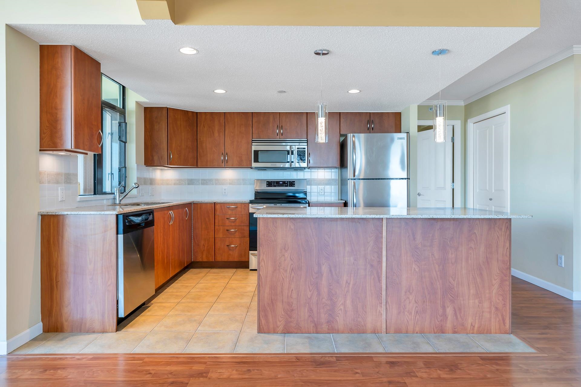 1903 615 HAMILTON STREET