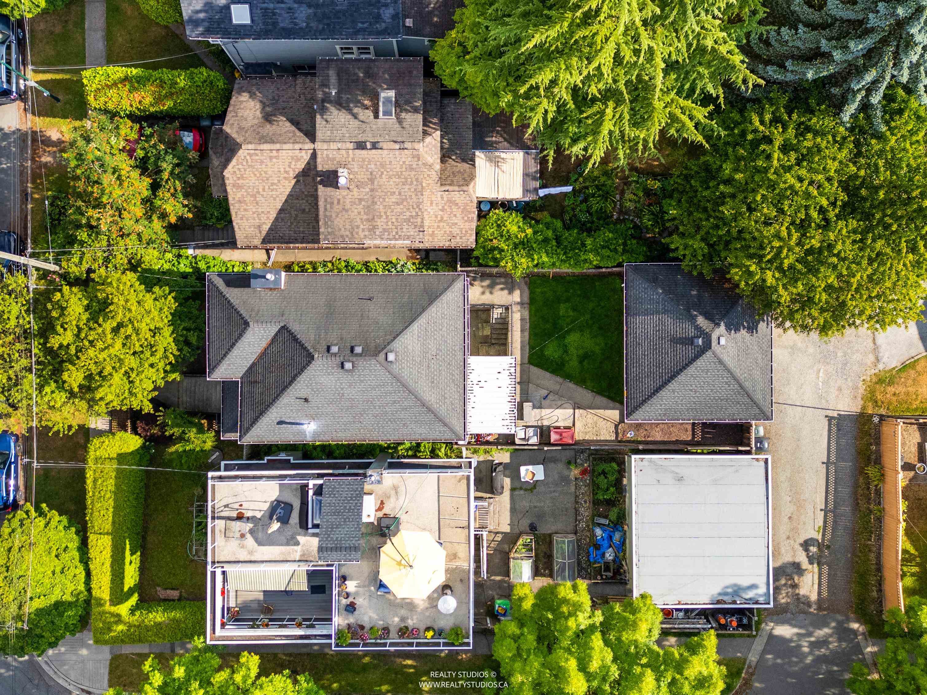 4588 JAMES STREET