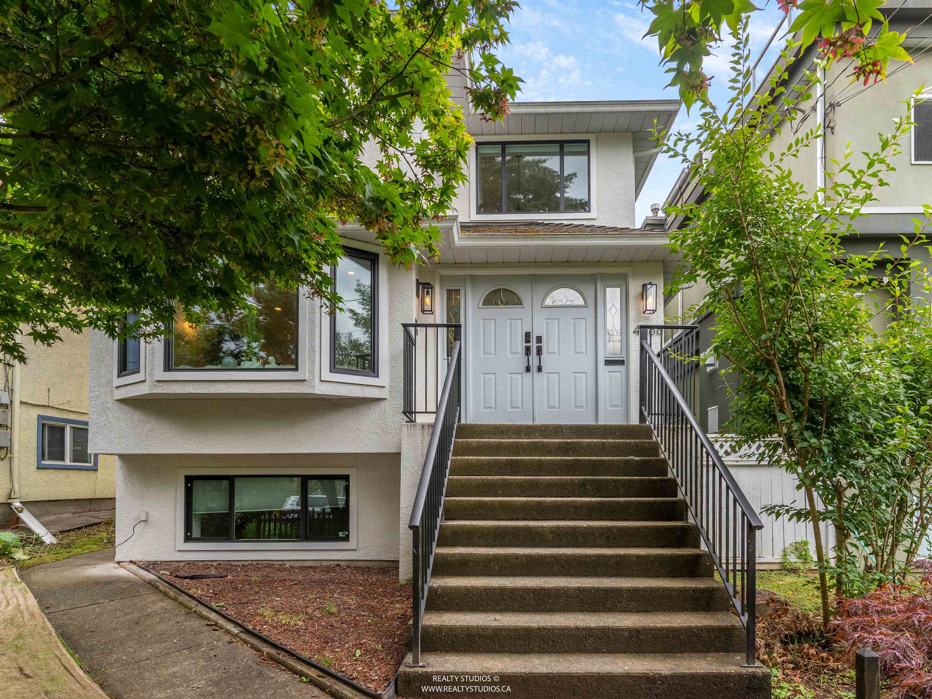 4588 JAMES STREET