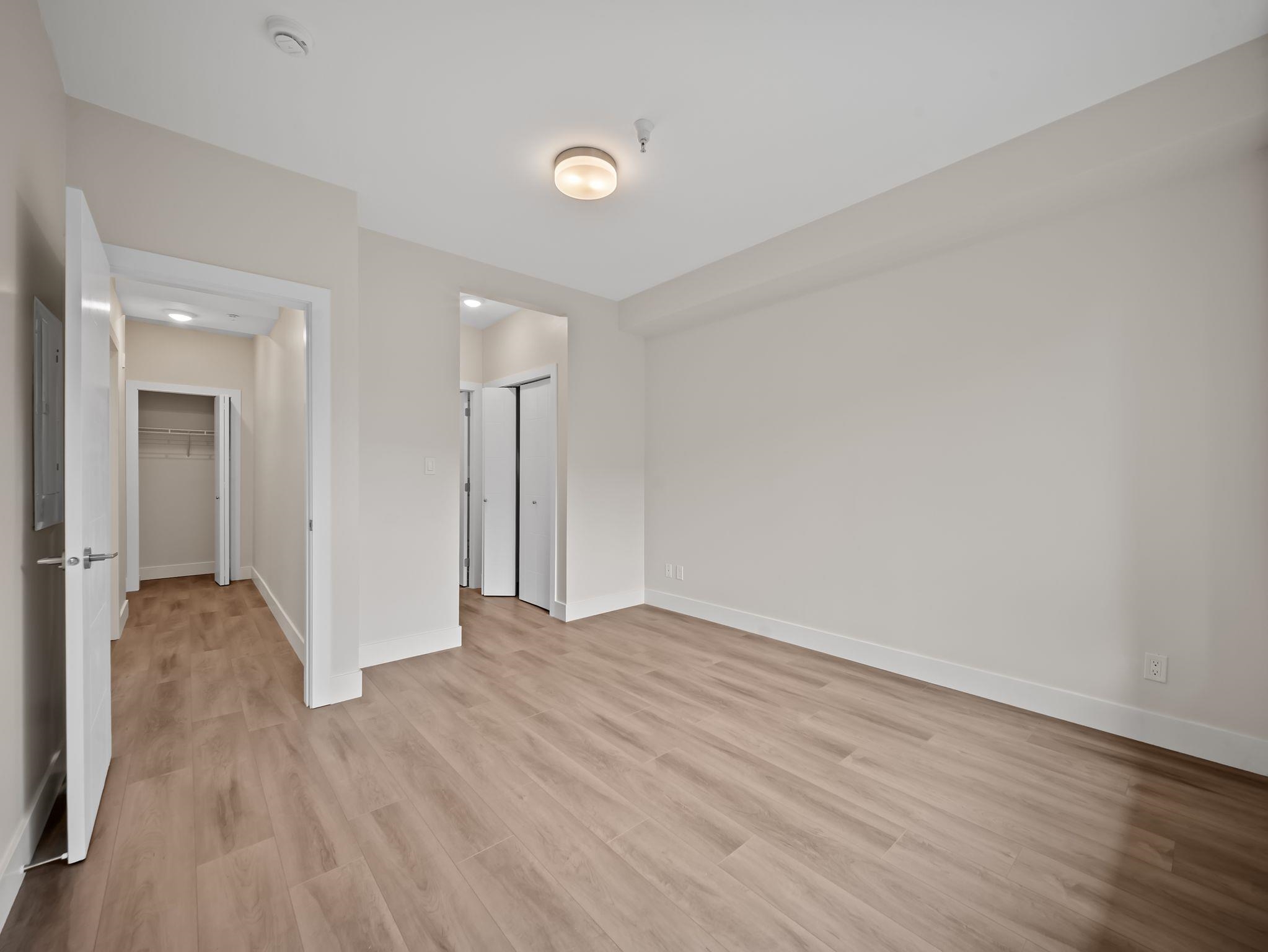 118 15351 101 AVENUE