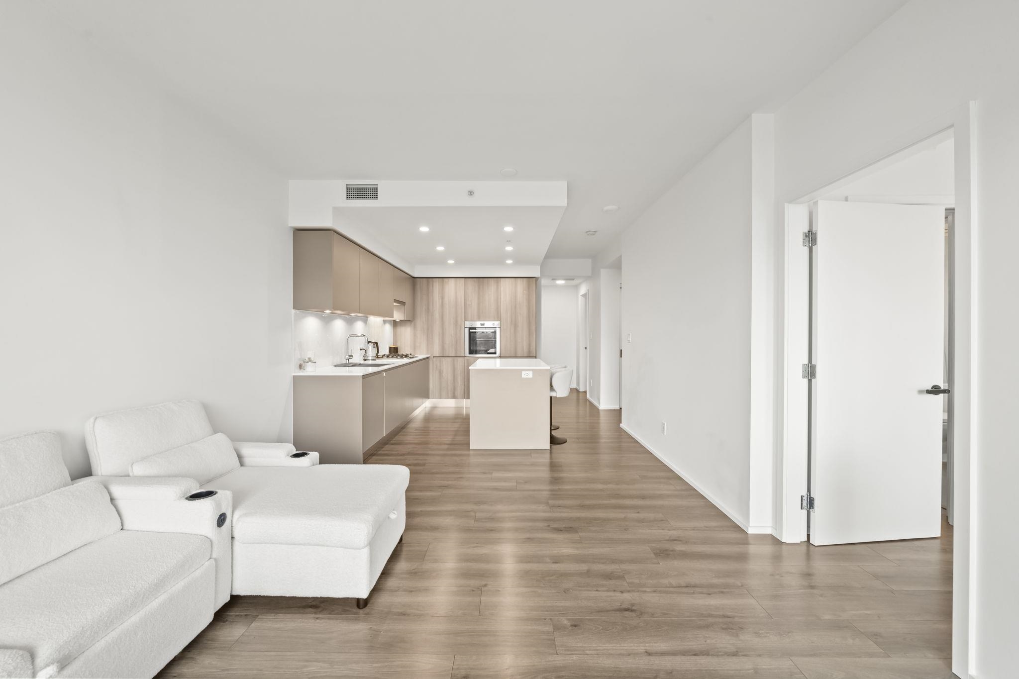 2711 3809 EVERGREEN PLACE