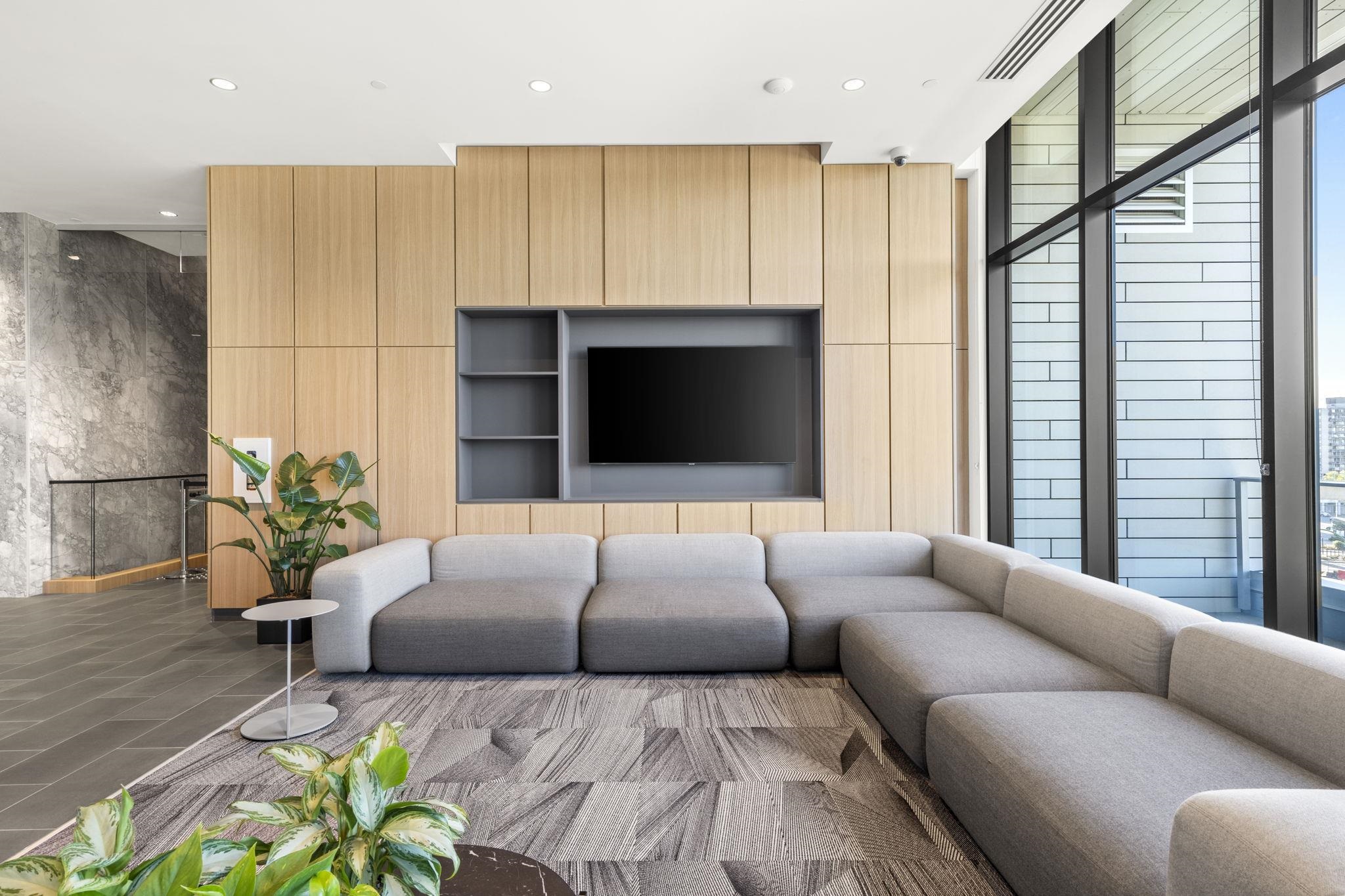 2711 3809 EVERGREEN PLACE