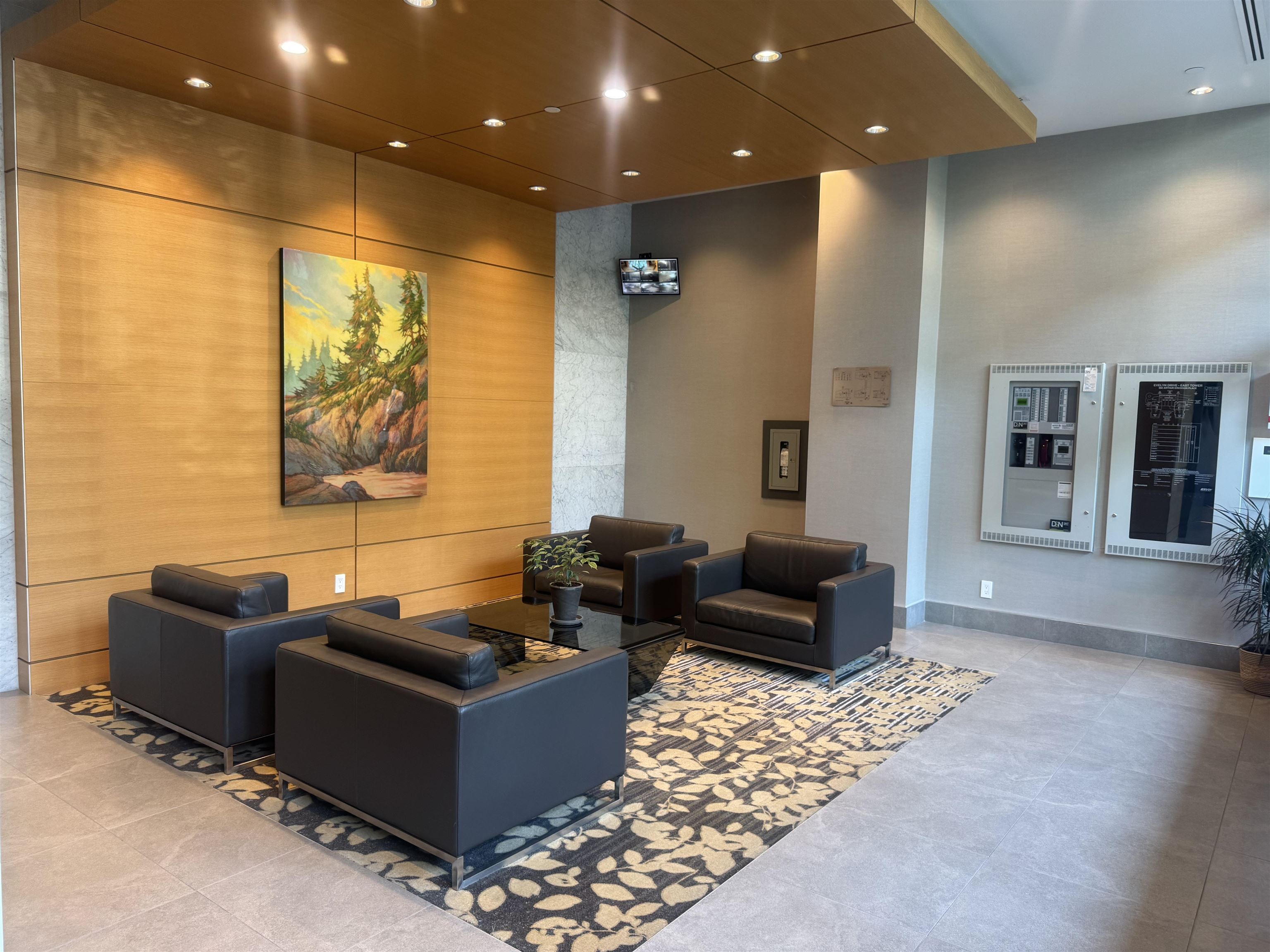 402 866 ARTHUR ERICKSON PLACE