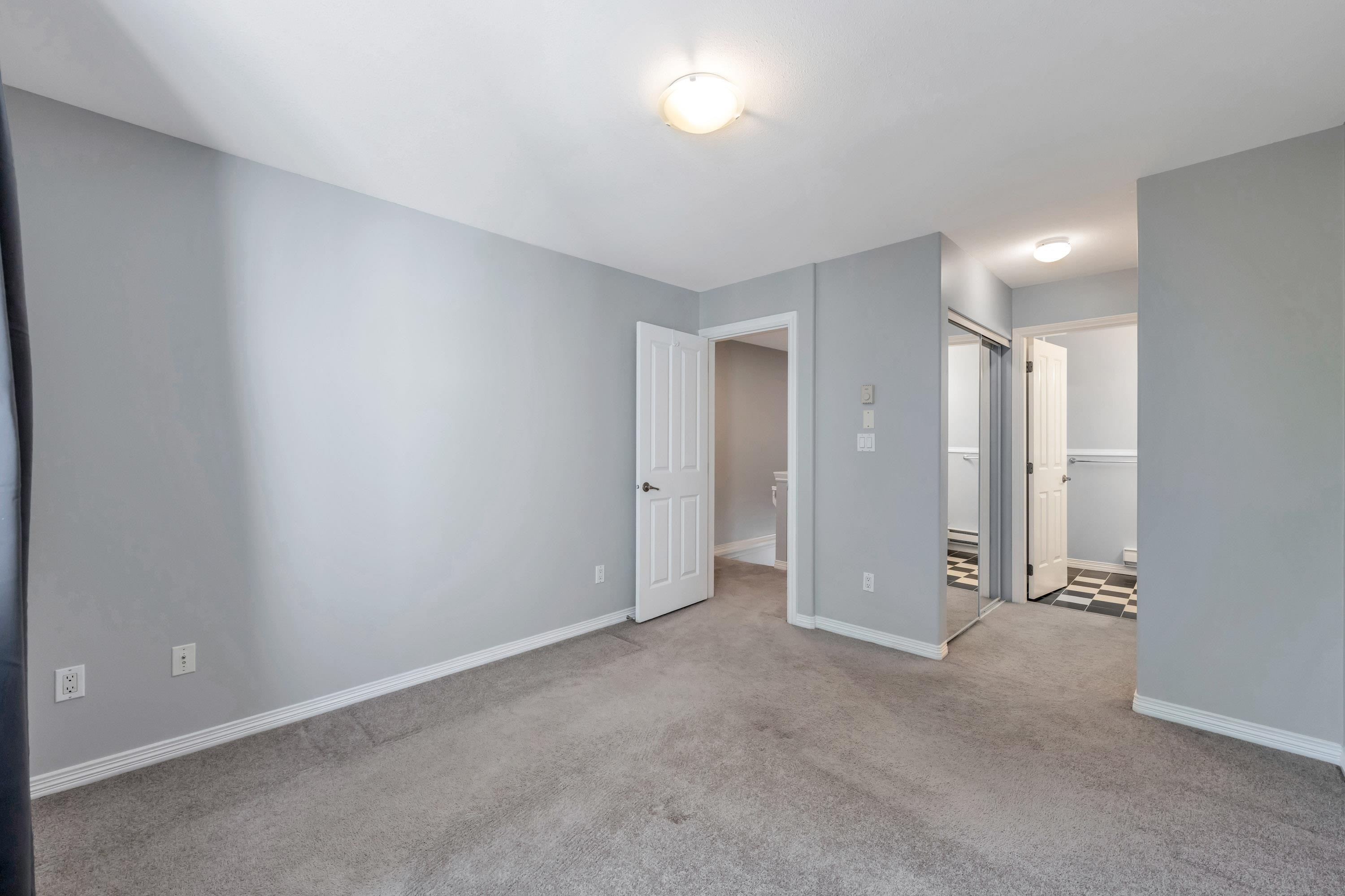 33 7250 144 STREET