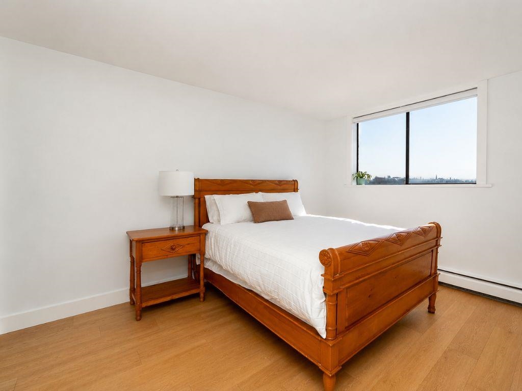 1104 114 W KEITH ROAD