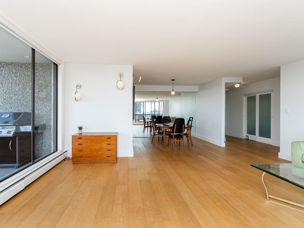 1104 114 W KEITH ROAD