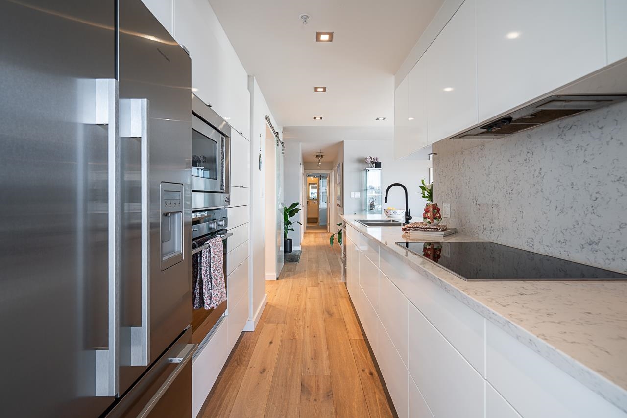 505 1201 MARINASIDE CRESCENT