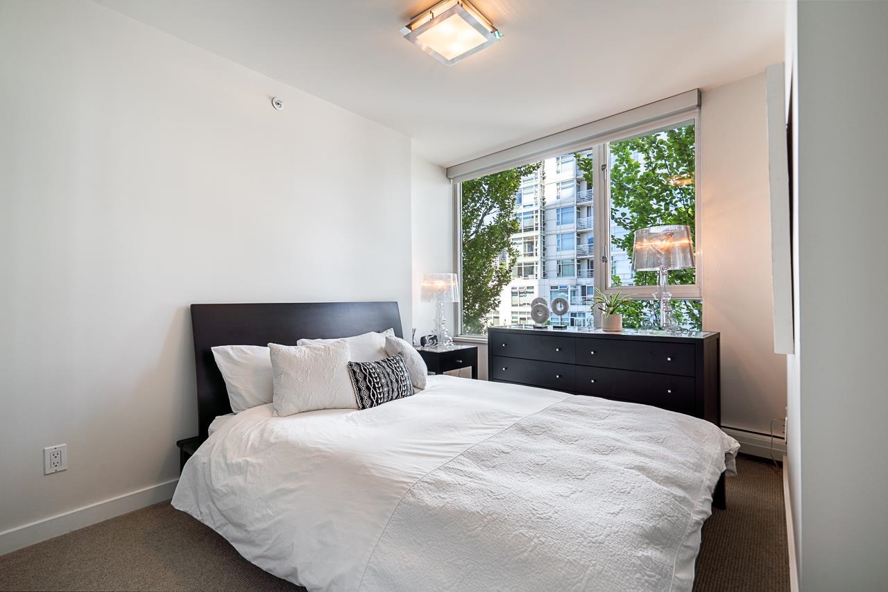 505 1201 MARINASIDE CRESCENT