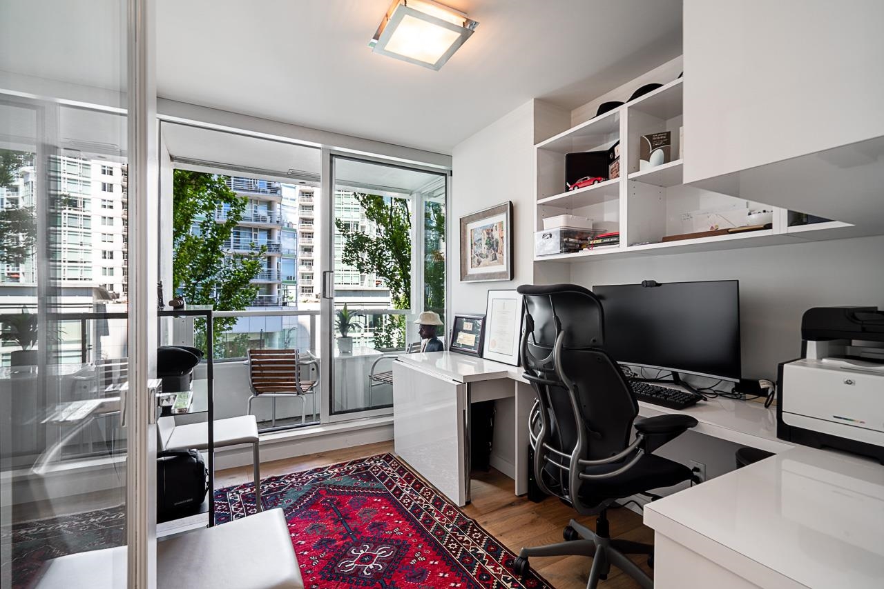 505 1201 MARINASIDE CRESCENT