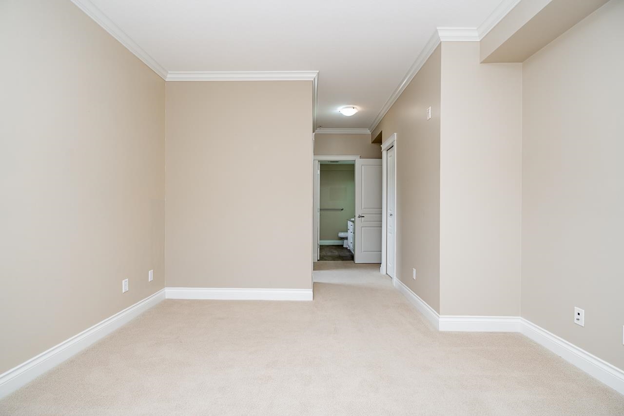201 15357 17A AVENUE