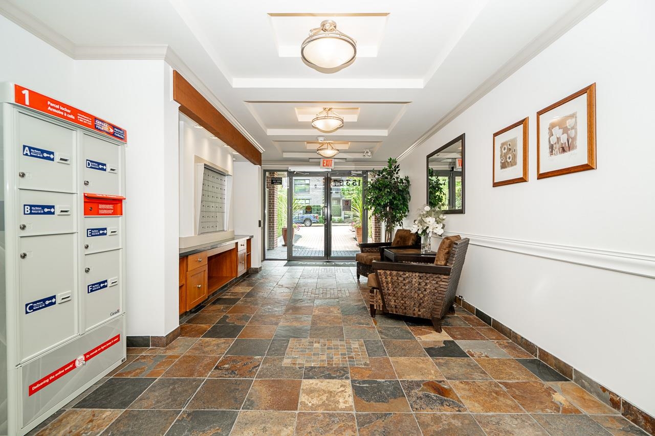 201 15357 17A AVENUE