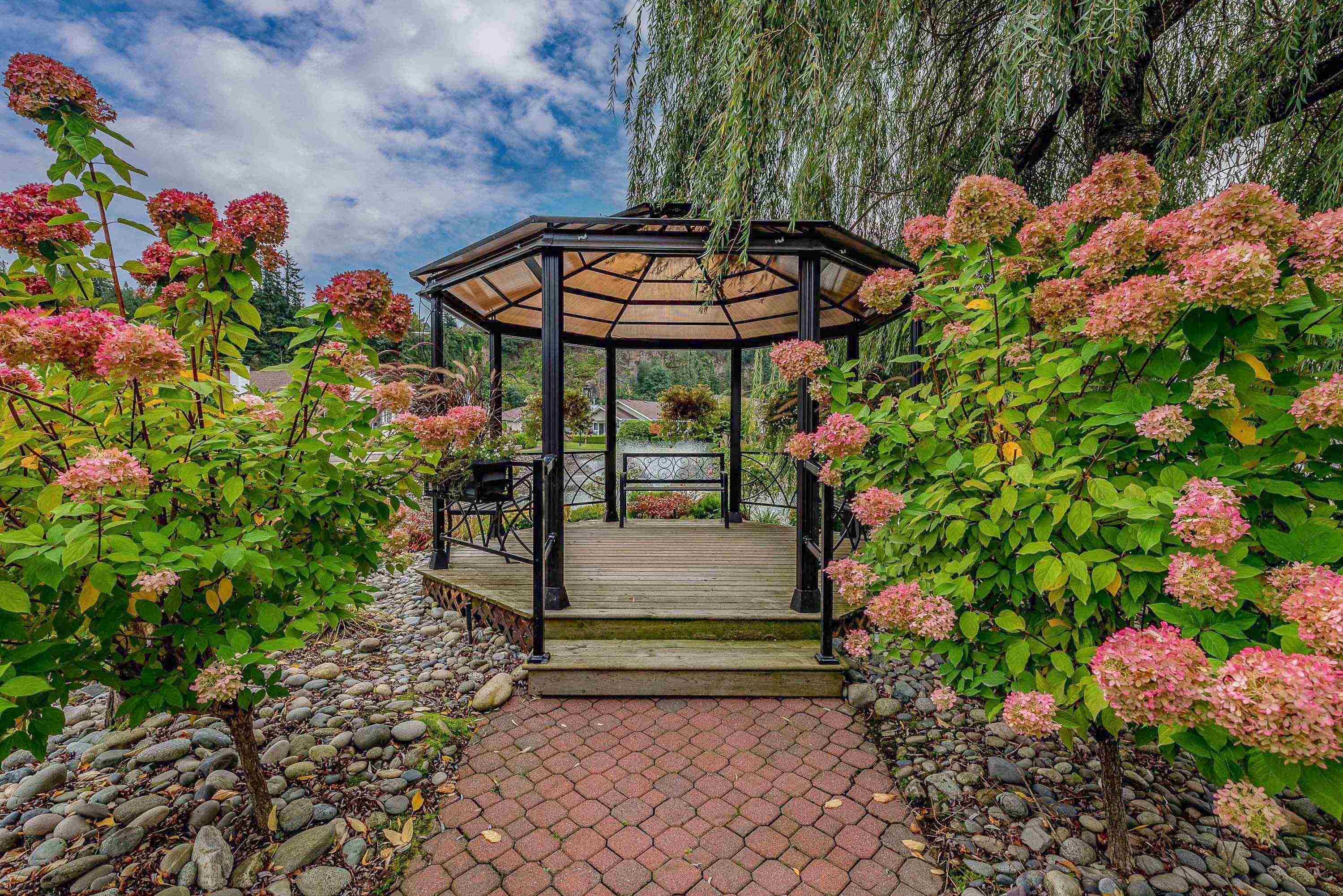 200 6001 PROMONTORY ROAD