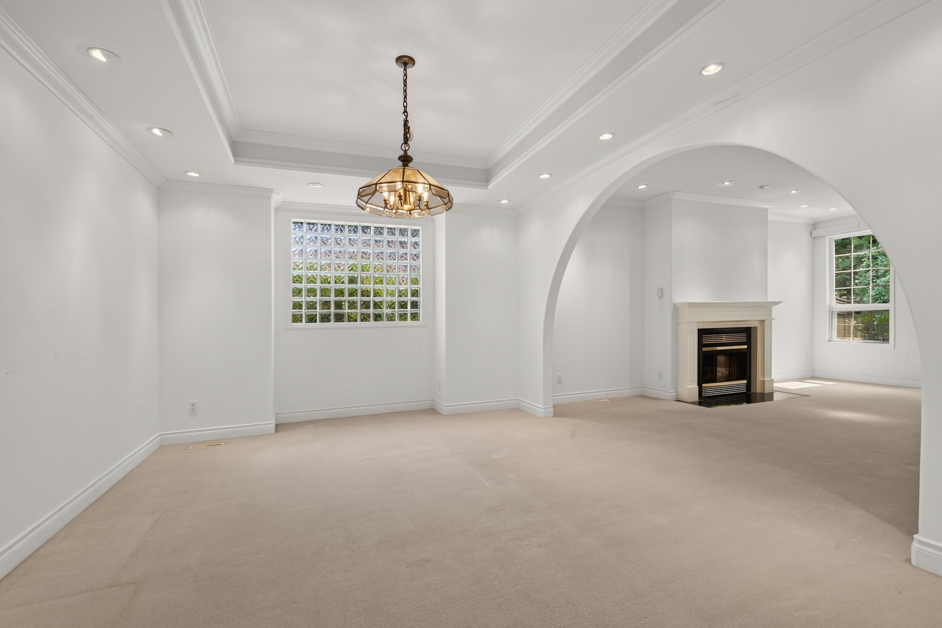 200 6001 PROMONTORY ROAD