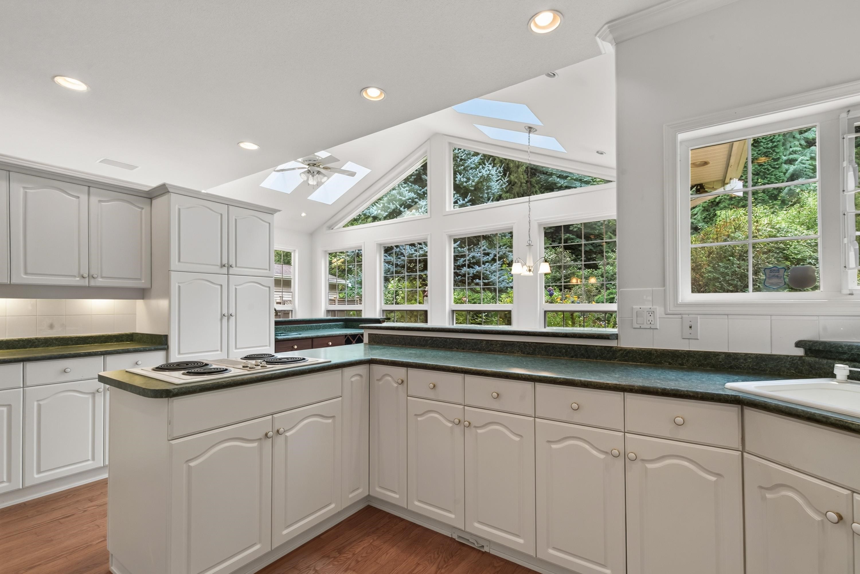 200 6001 PROMONTORY ROAD