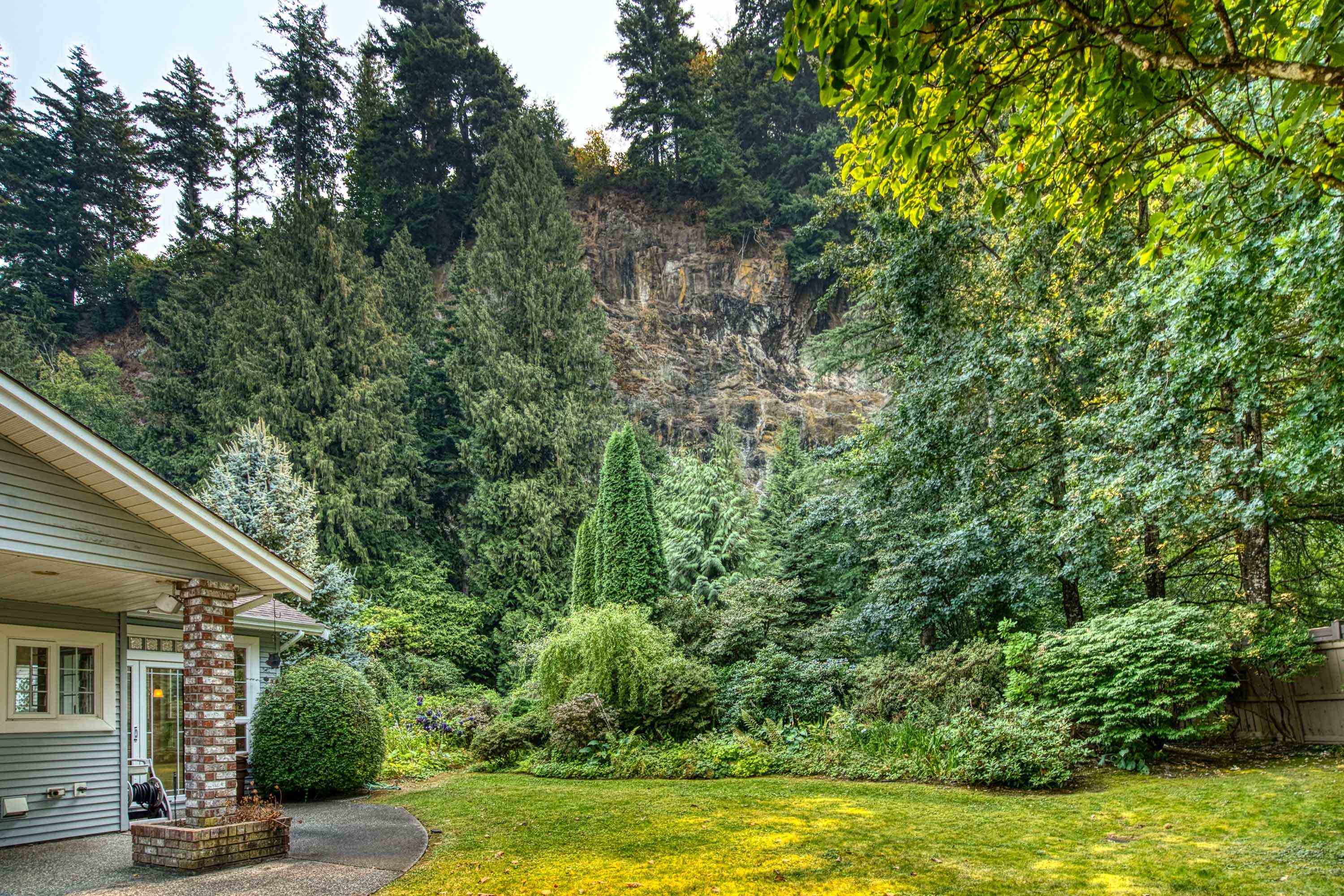200 6001 PROMONTORY ROAD