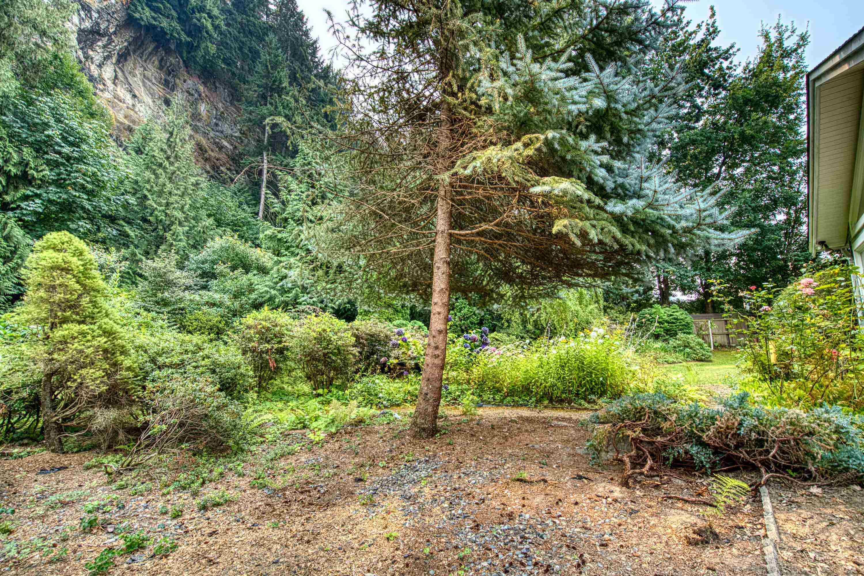 200 6001 PROMONTORY ROAD