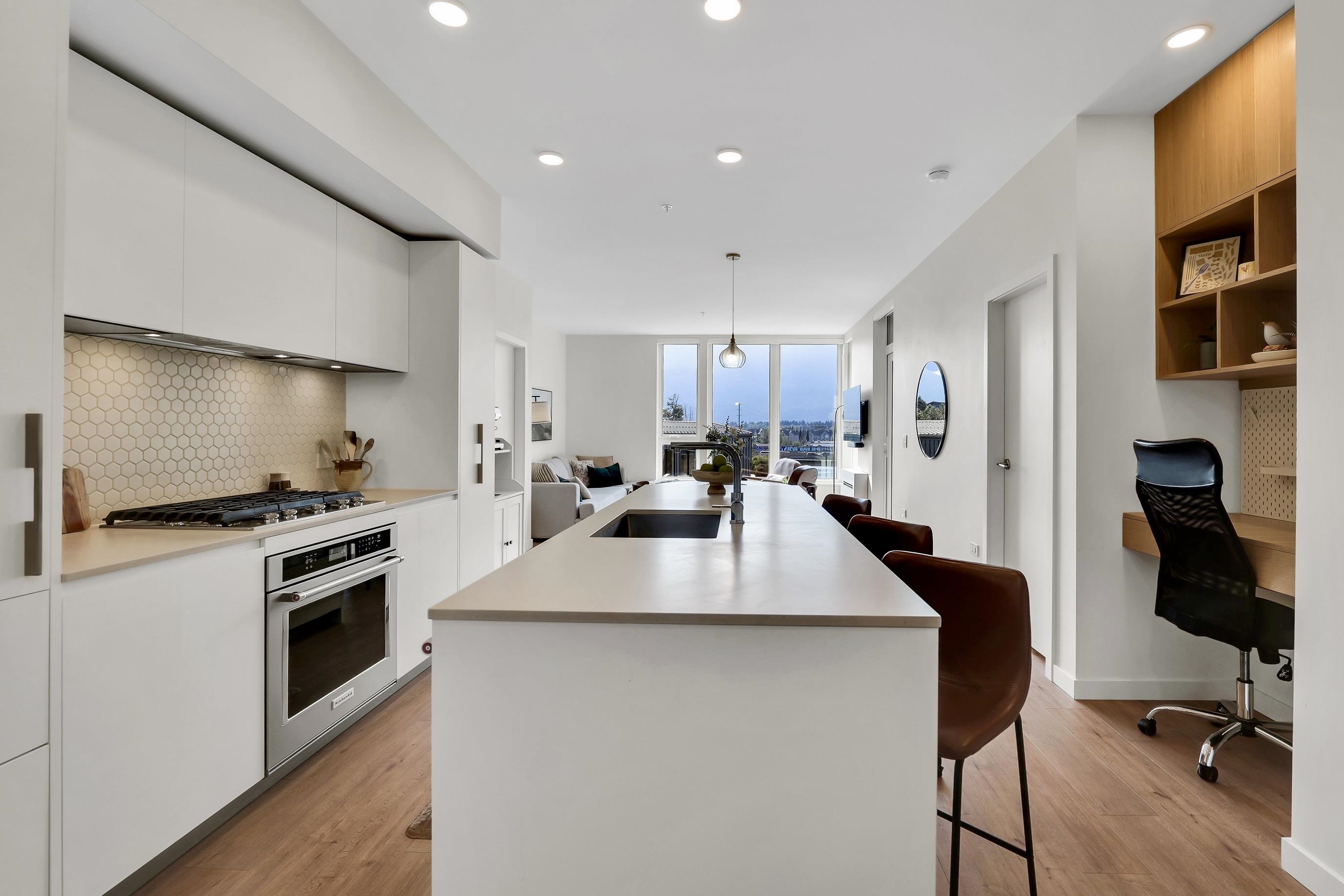 313 1506 SCOTT CRESCENT