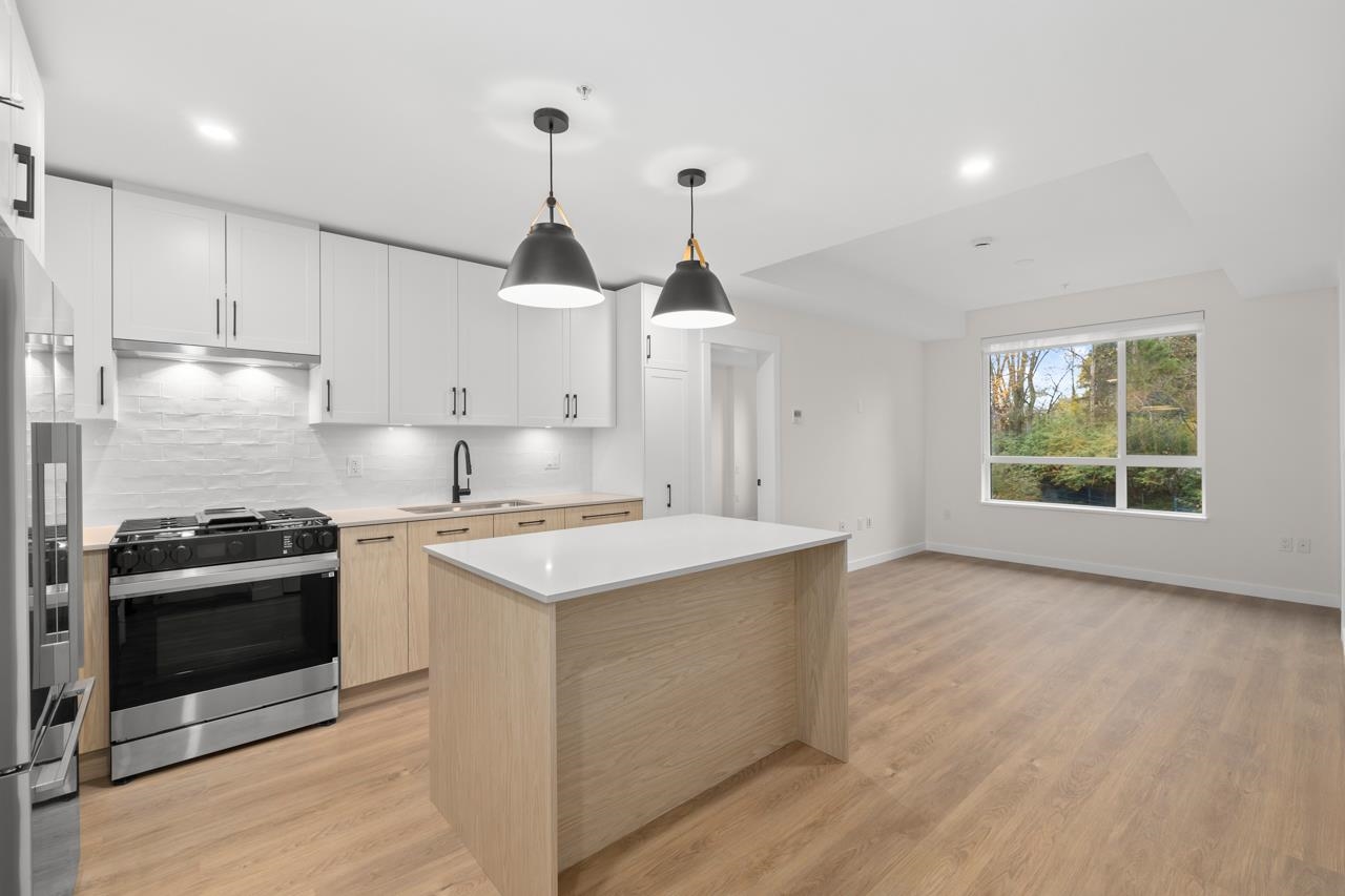 207 27249 ALDERGROVE TOWN CENTRE DRIVE