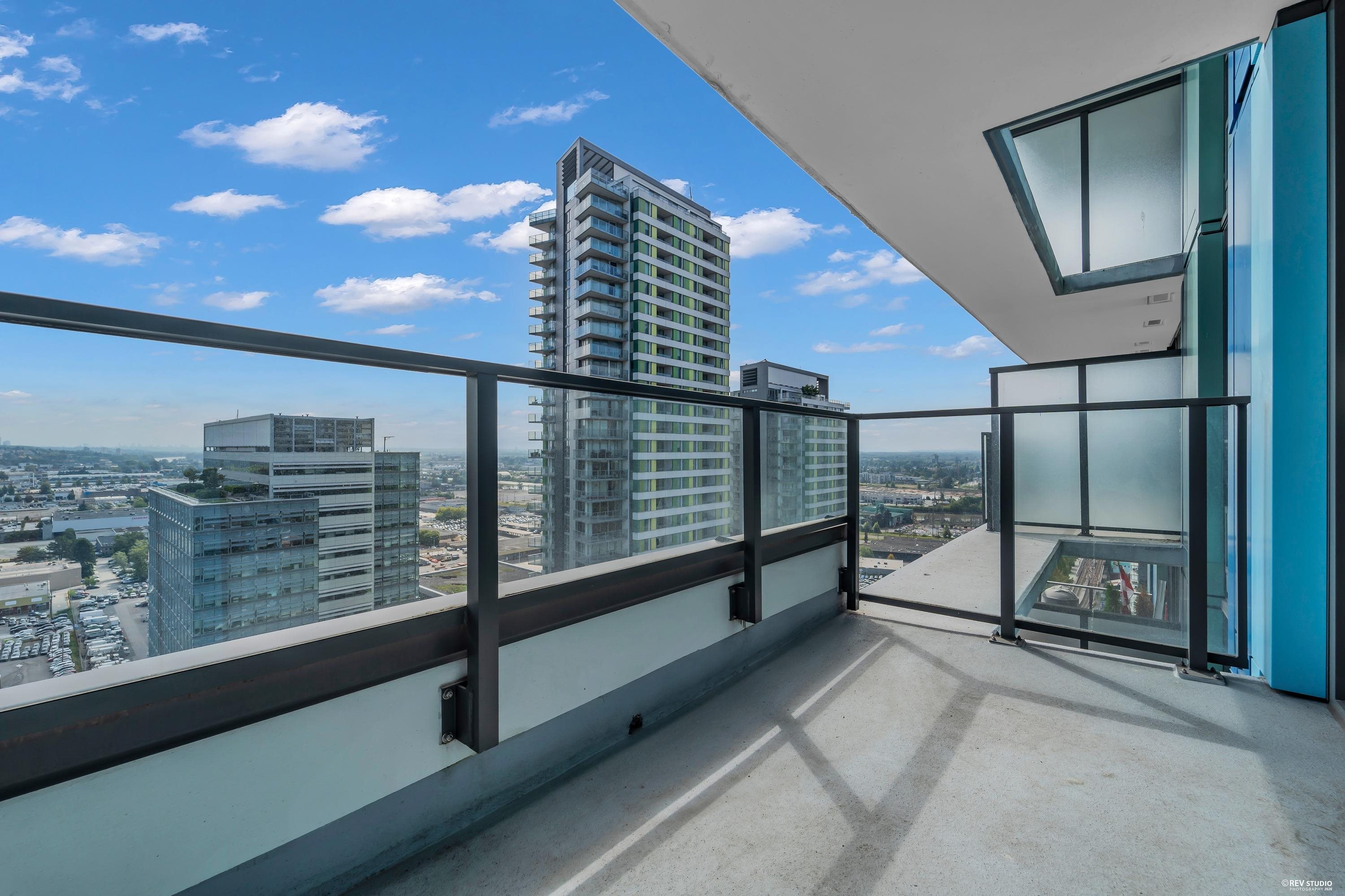 2405 8189 CAMBIE STREET
