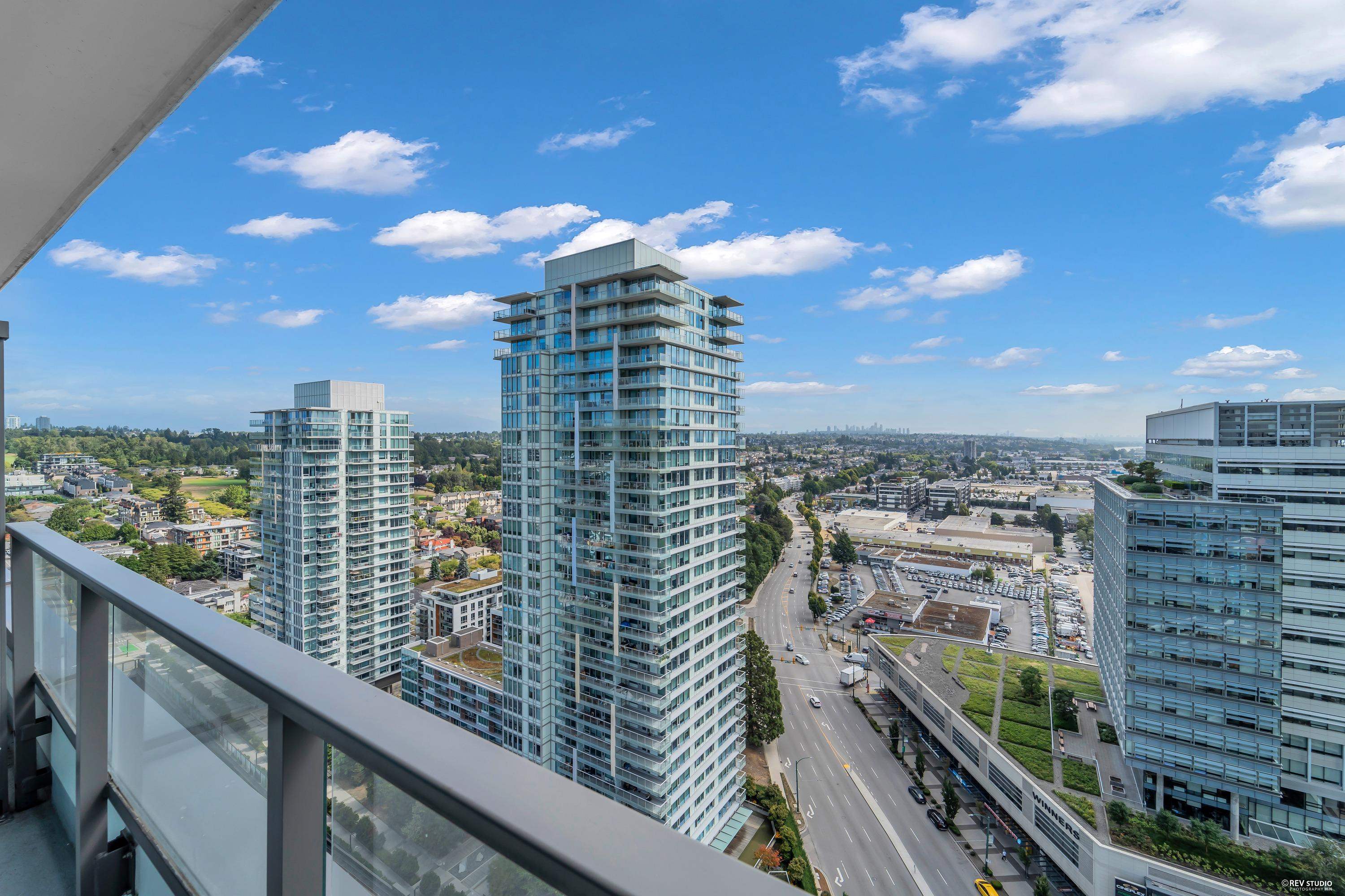 2405 8189 CAMBIE STREET