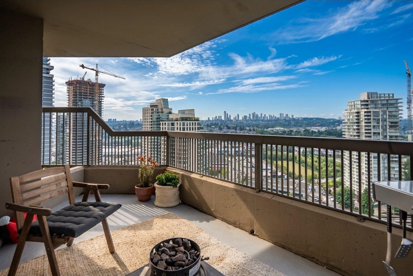 1808 2041 BELLWOOD AVENUE