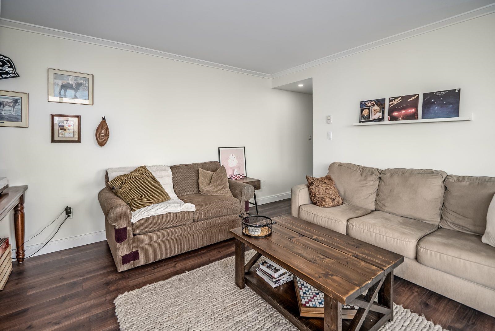 1808 2041 BELLWOOD AVENUE