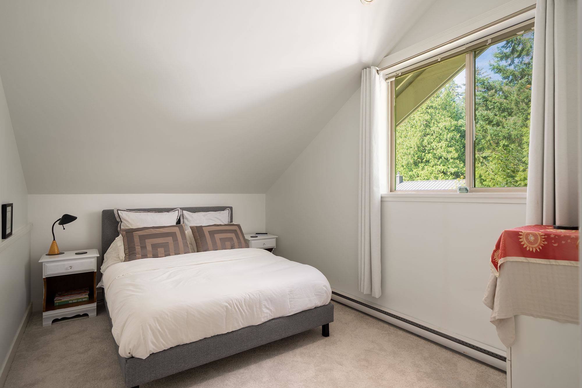 1139 LENORA ROAD