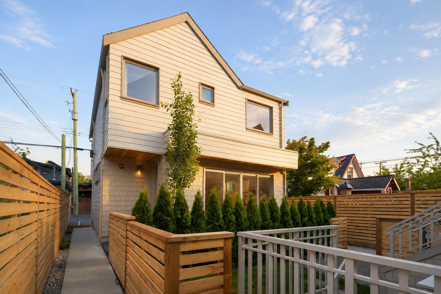 593 E 49TH AVENUE