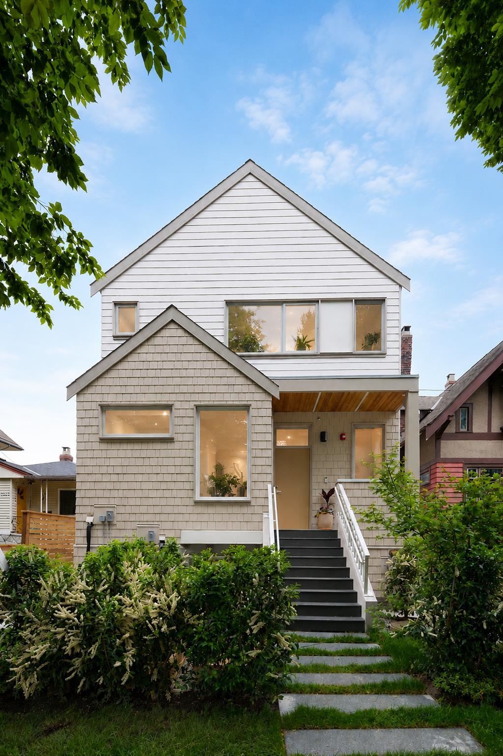 593 E 49TH AVENUE