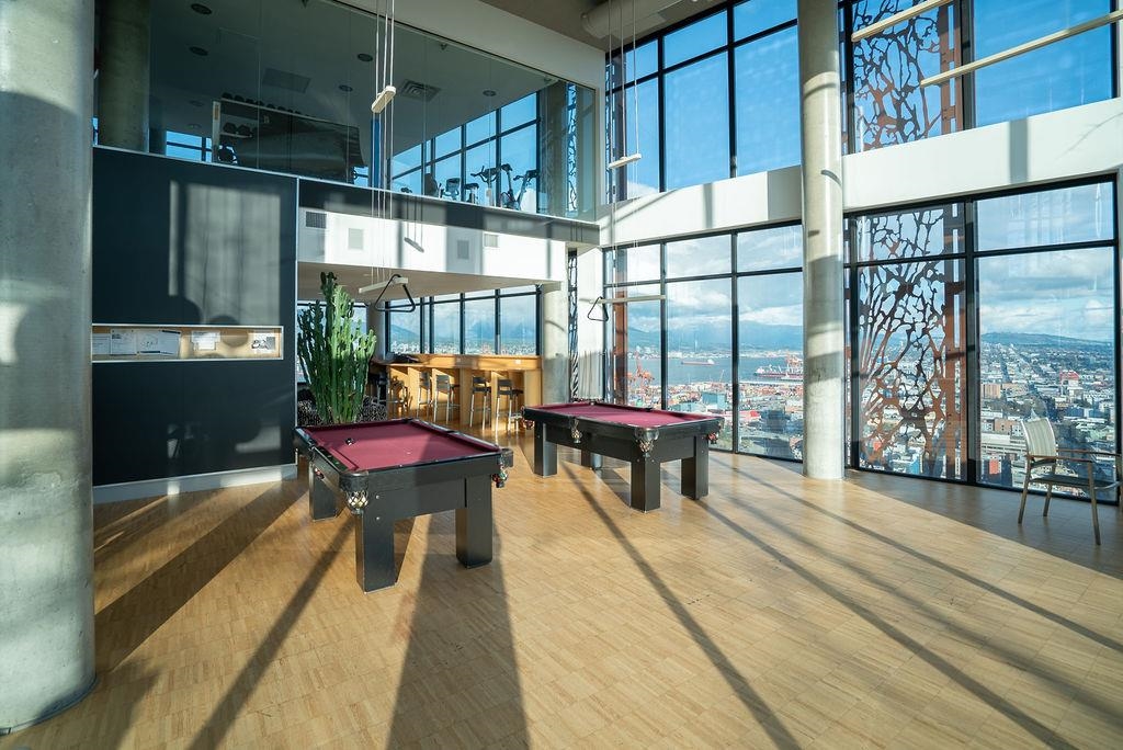 2804 108 W CORDOVA STREET
