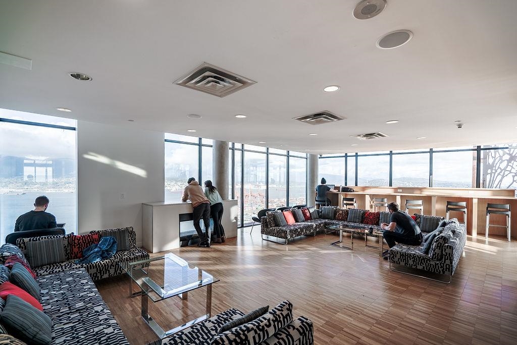 2804 108 W CORDOVA STREET