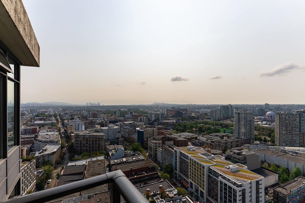 2804 108 W CORDOVA STREET