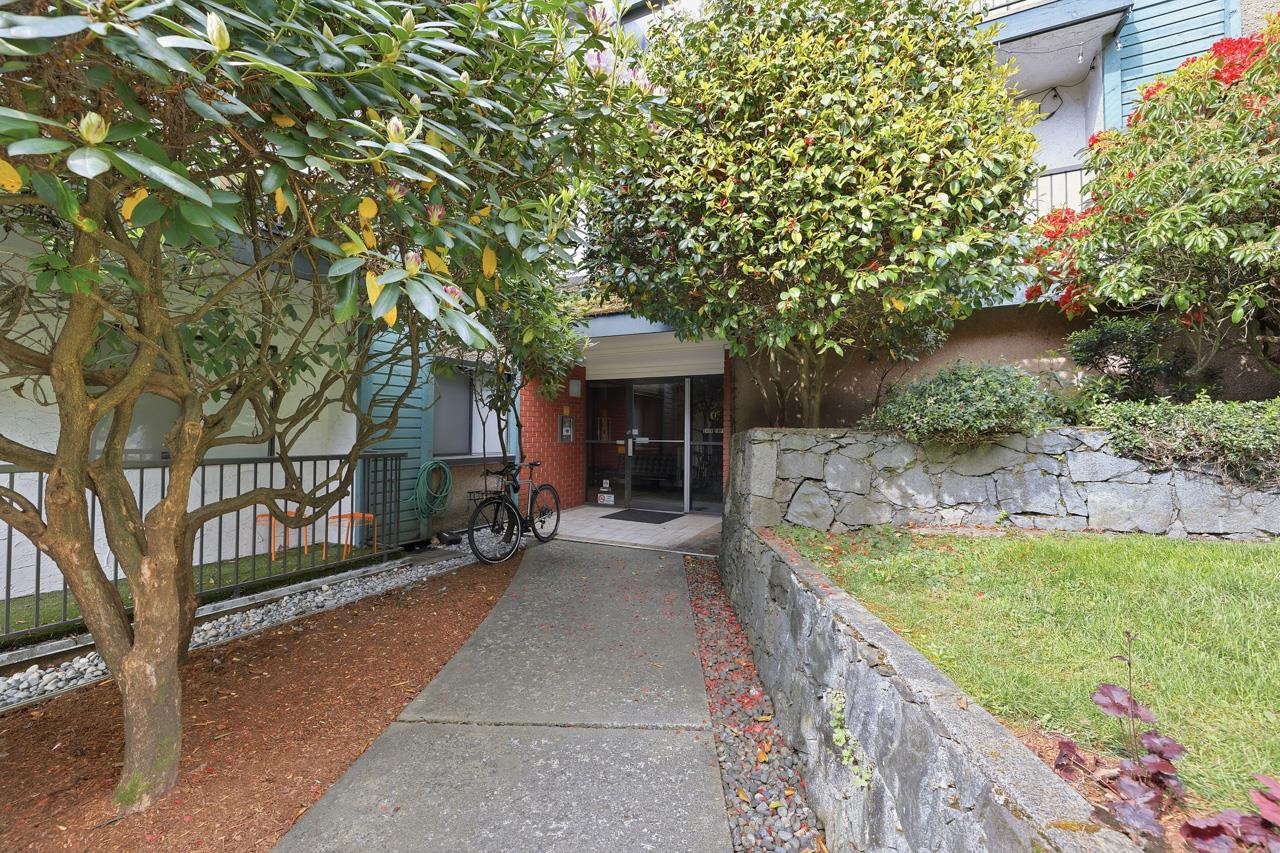 313 5450 EMPIRE DRIVE