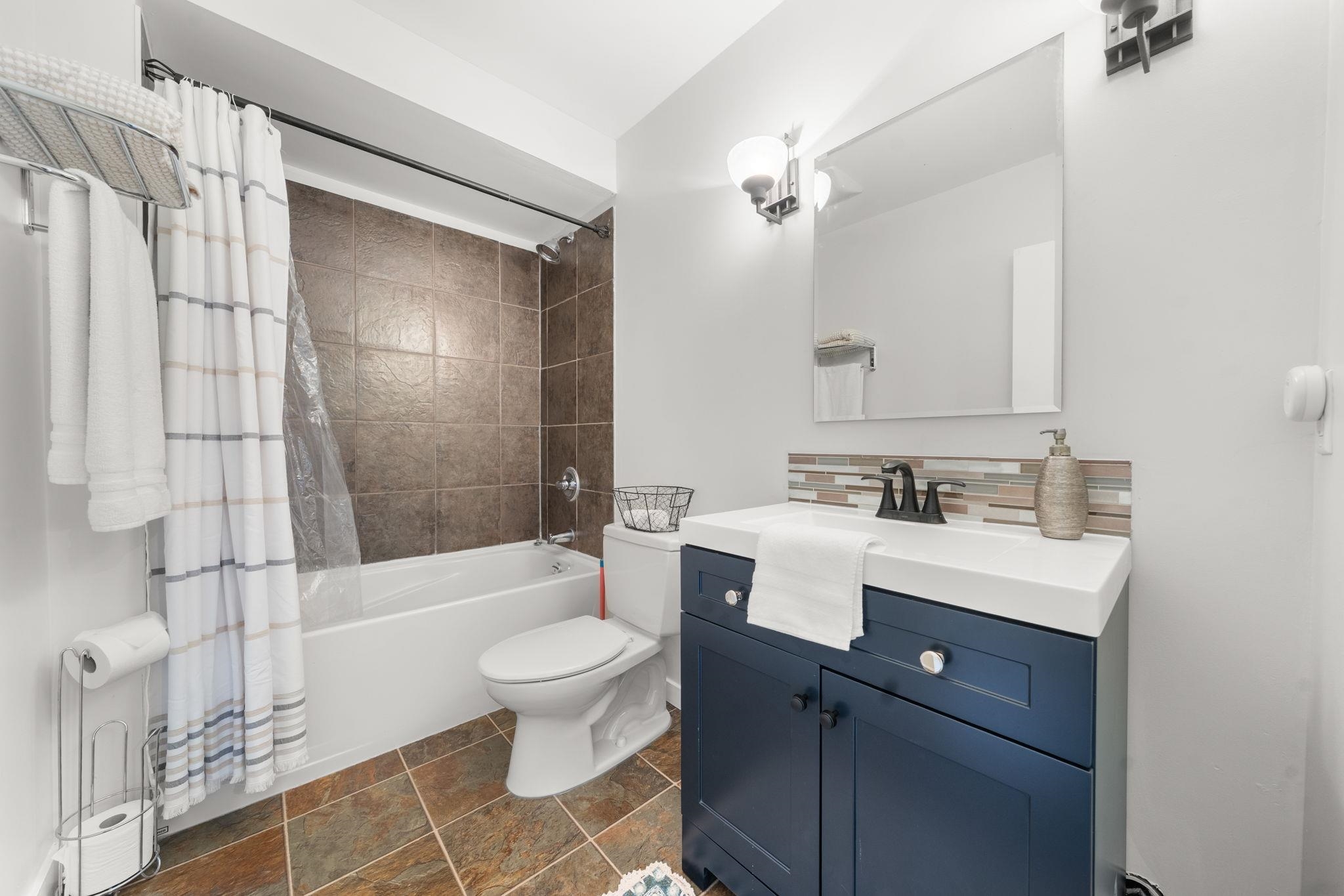 462 E 4TH STREET