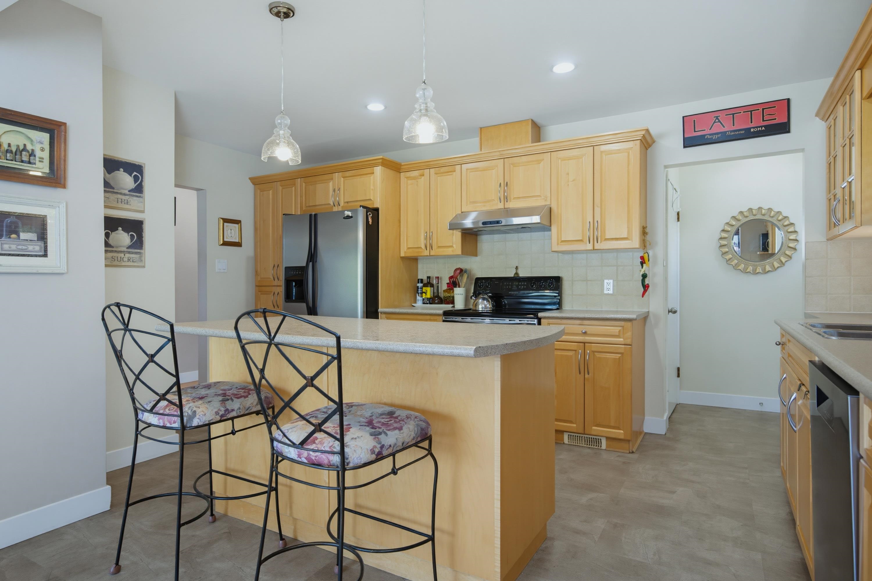 942 PORTER STREET