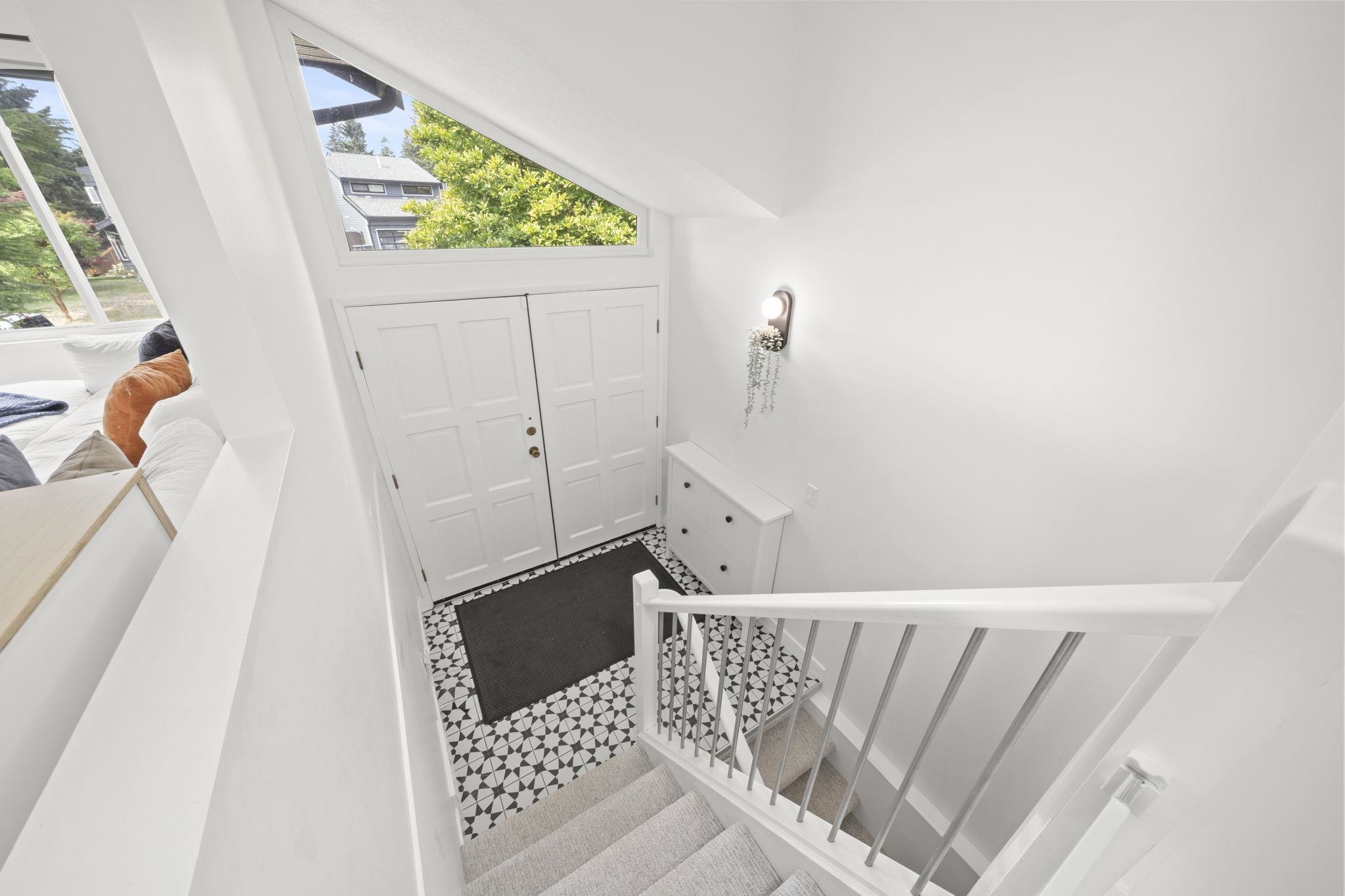 17 CAMPION COURT