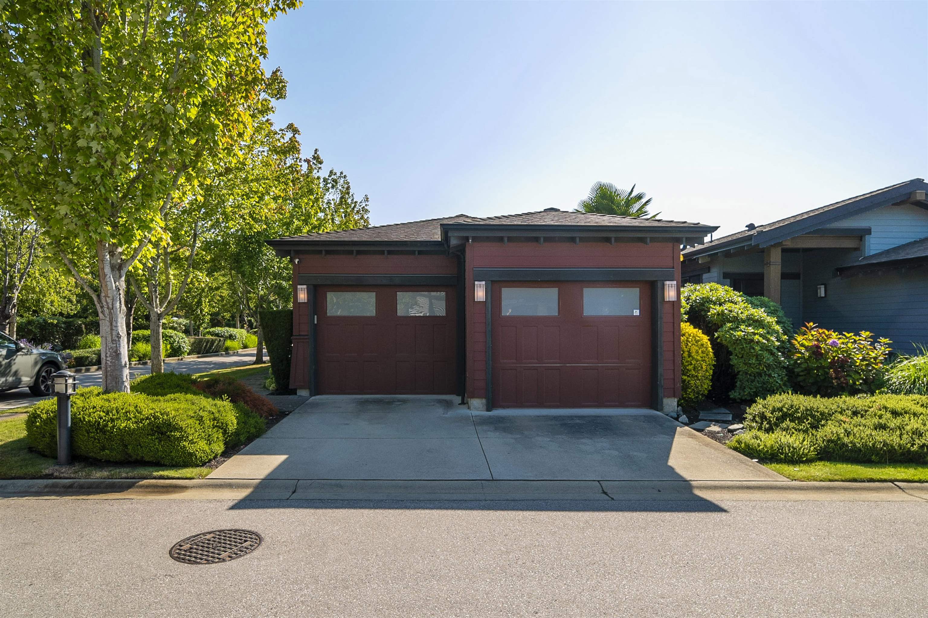 5066 SPRINGS BOULEVARD