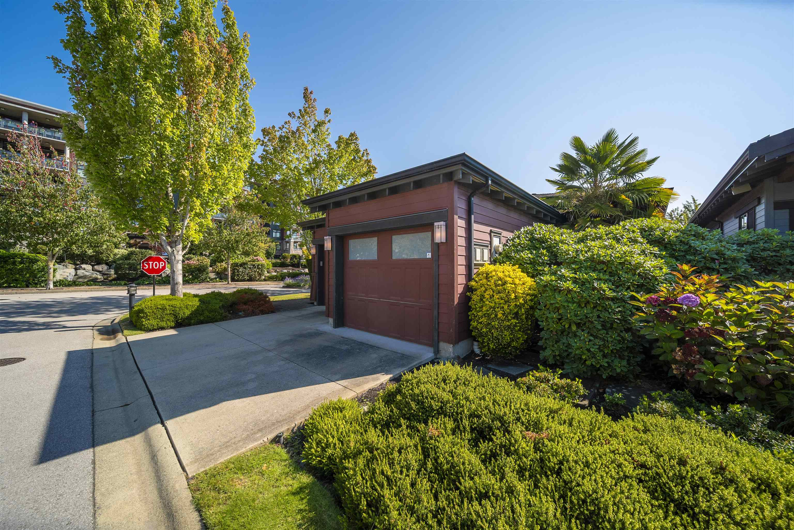 5066 SPRINGS BOULEVARD