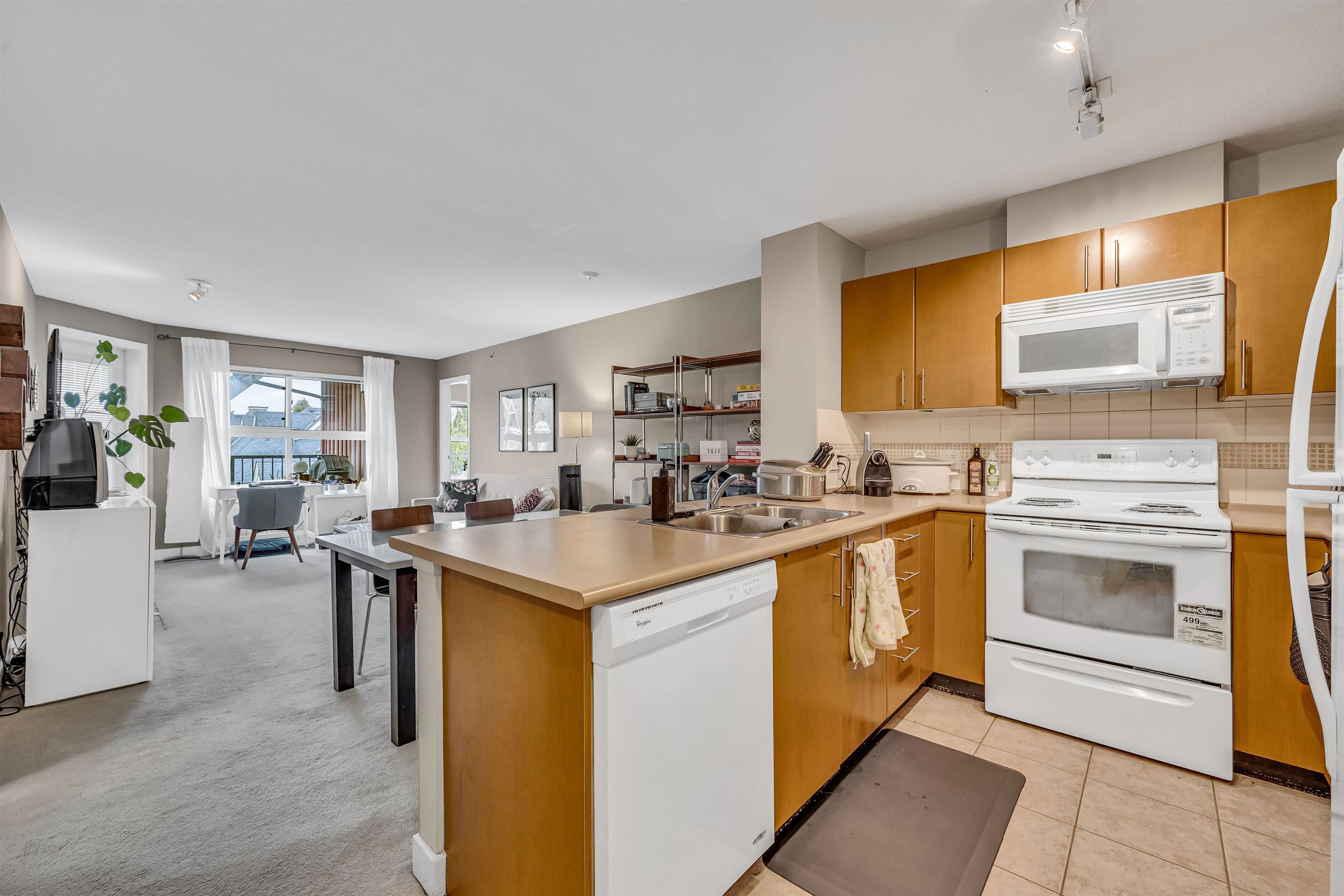 403 7088 MONT ROYAL SQUARE