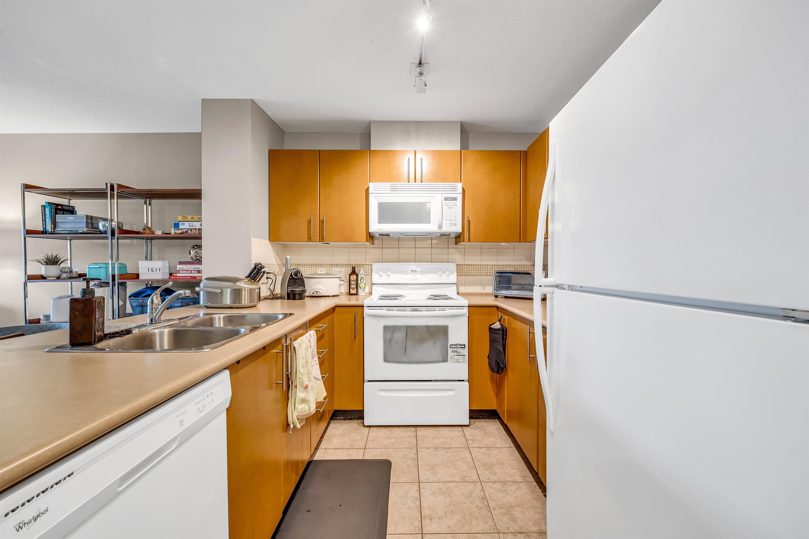 403 7088 MONT ROYAL SQUARE