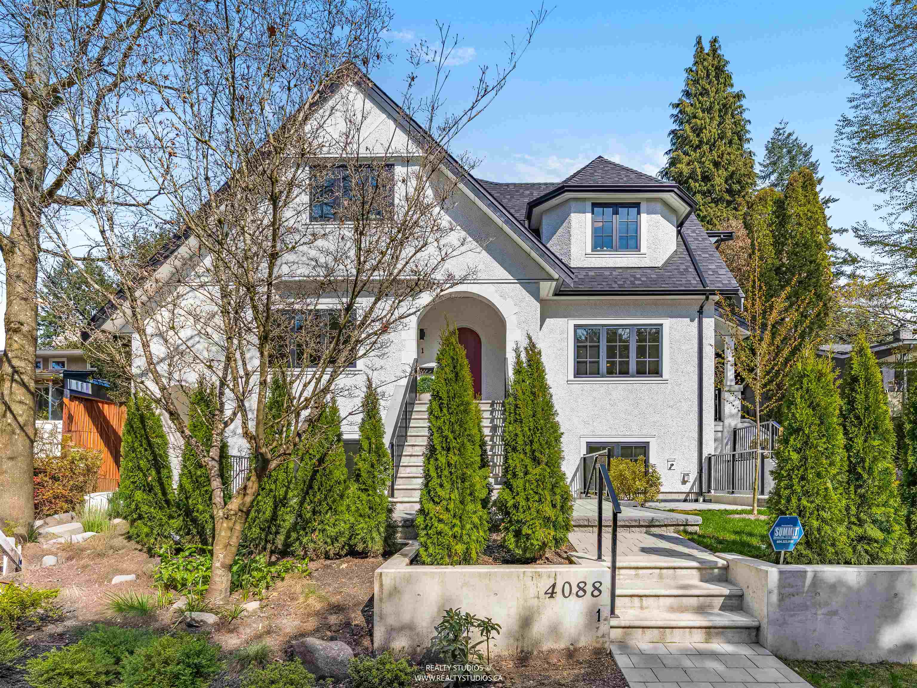 4090 MAPLE CRESCENT
