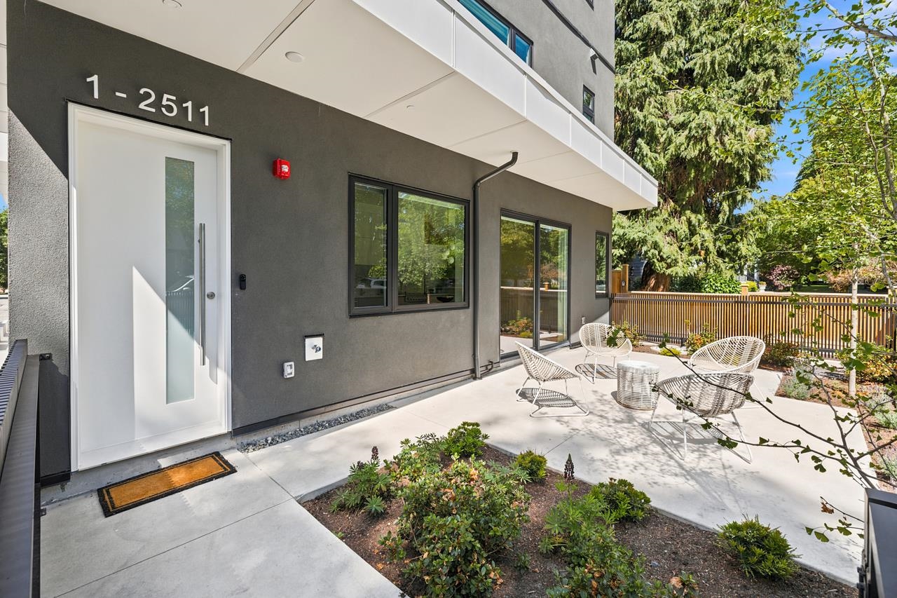 1 2511 KITCHENER STREET